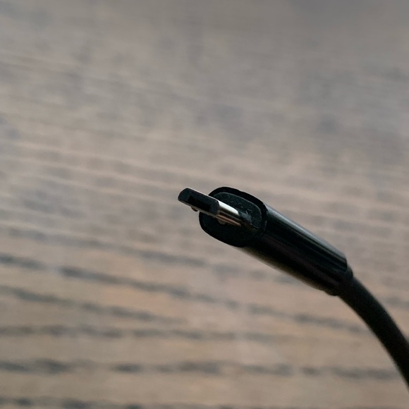 Car Charger with USB - Picture 6 of 6